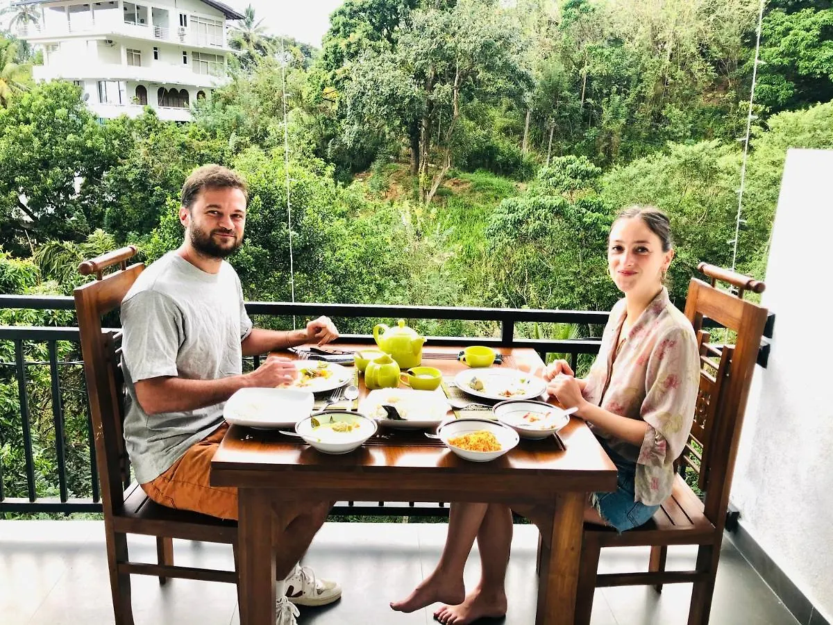 *** Hotel Green Heaven Resort Kandy Sri Lanka